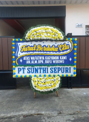 Papan Bunga Duka di Luwuk