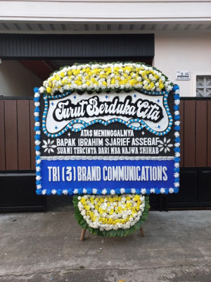 Papan Bunga Duka di Luwuk